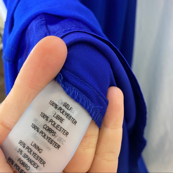 Vince Camuto V-Neck Faux Wrap Maxi Dress - Picture 11 of 12